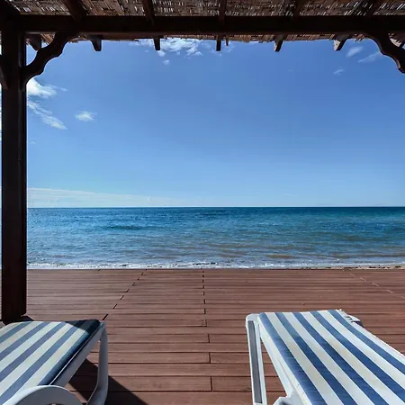Apartman Thalassa Beach Resort Three Bedroom Sea-View Private Pool Apartment Vokolidha