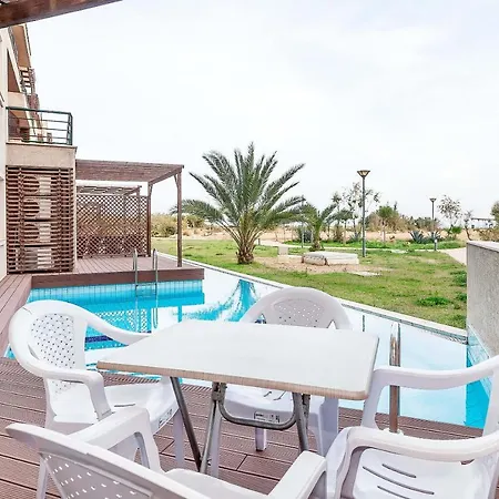 Thalassa Beach Resort Three Bedroom Sea-View Private Pool Apartment Apartman Vokolidha