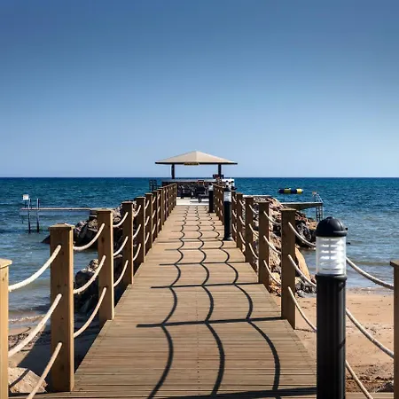 Thalassa Beach Resort Three Bedroom Sea-View Private Pool Apartment Vokolidha