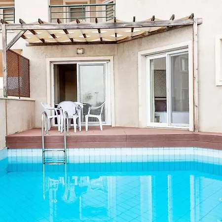 Thalassa Beach Resort Three Bedroom Sea-View Private Pool Apartment Vokolidha