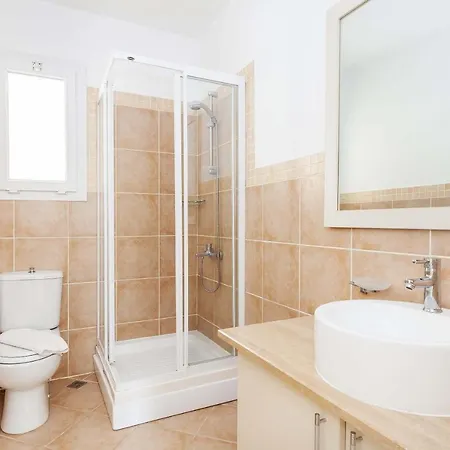 Thalassa Beach Resort Three Bedroom Sea-View Private Pool Apartment Vokolidha