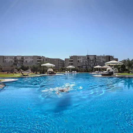 Thalassa Beach Resort Three Bedroom Sea-View Private Pool Apartment דירה *